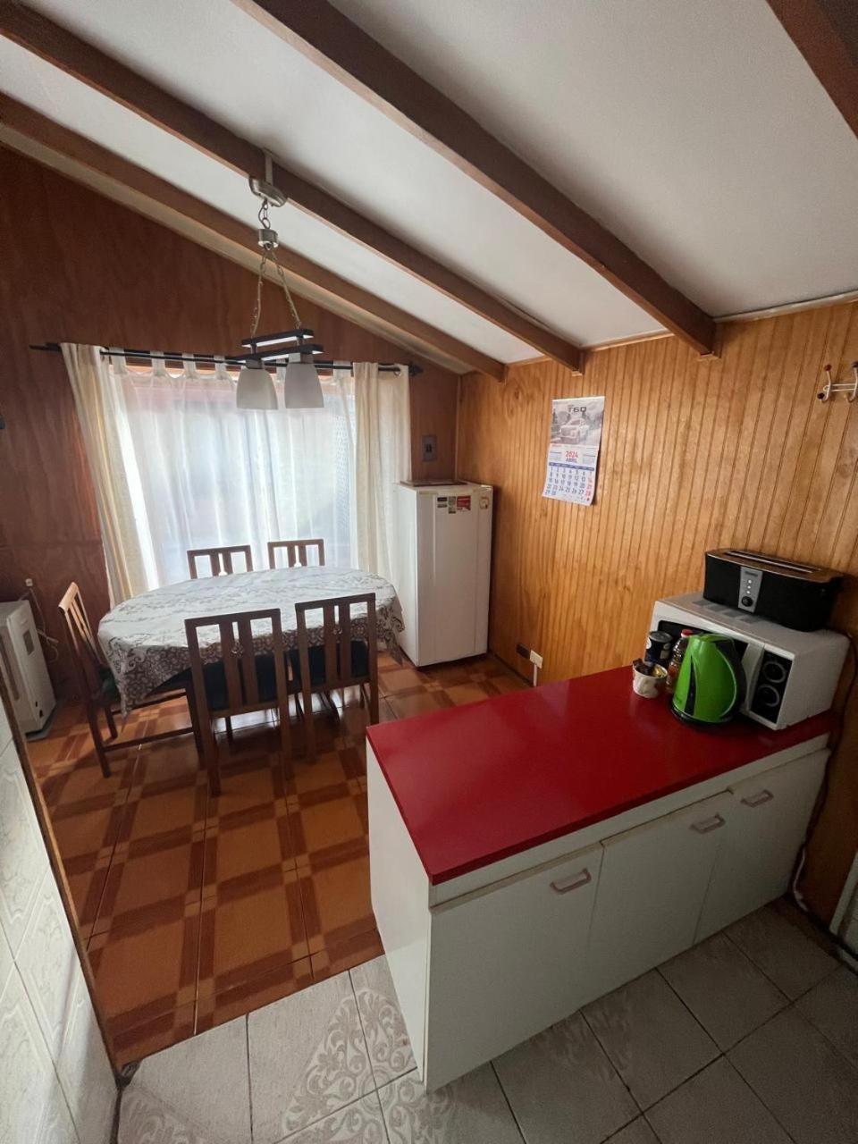 Cabanas Espanol Coyhaique Extérieur photo