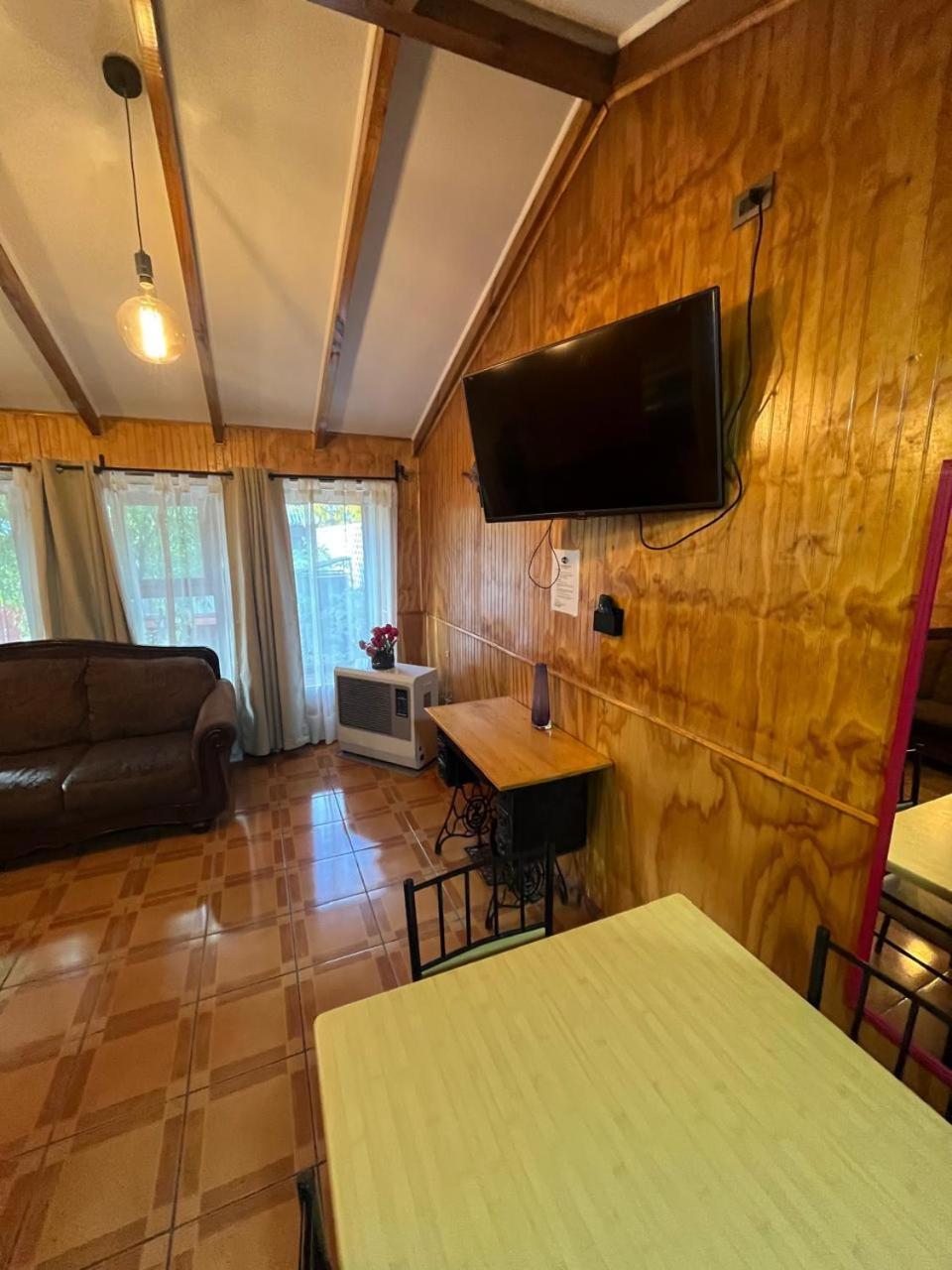 Cabanas Espanol Coyhaique Extérieur photo